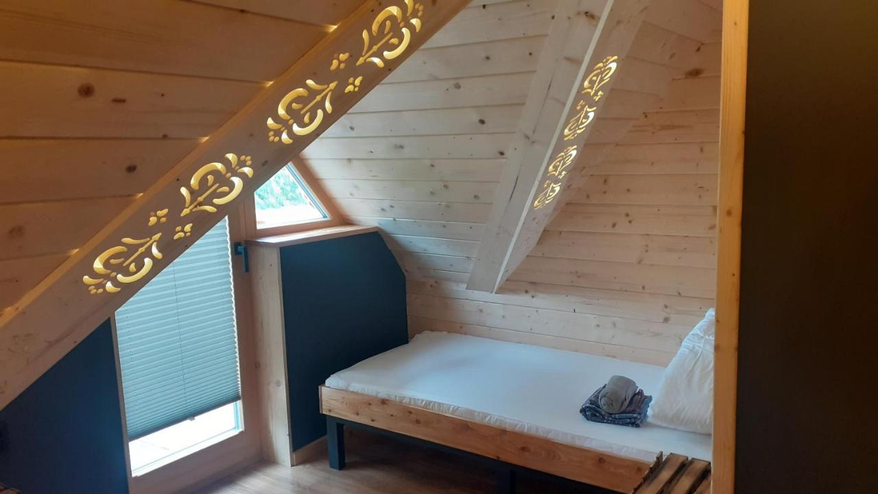 Chata Nad Termami Dzianisz Exteriör bild