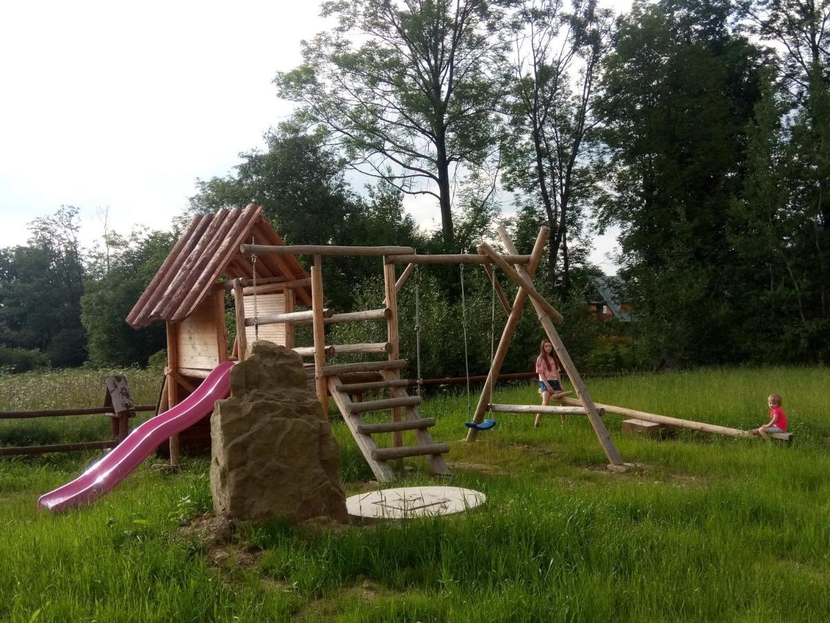 Chata Nad Termami Dzianisz Exteriör bild
